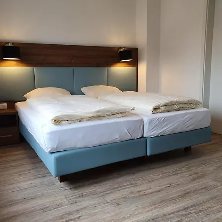 Kernsaniertes In Ruhiger Und Zentraler Lage By Interhome *